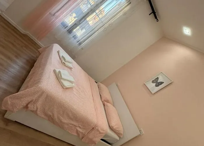 Galileo Nocleg ze śniadaniem 3*